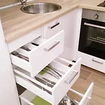 아나스타샤 아파트먼트